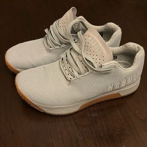 NOBULL Trainers - W 10, M 8.5, grey with gum sole